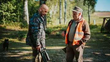 Zasłona do filmu "Klajumā aiz meža" #1579296