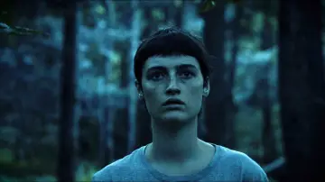 Zasłona do filmu "Matka much" #551133