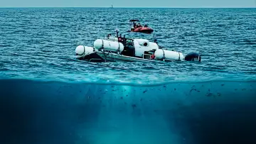 Zasłona do filmu "Implosion: The Titanic Sub Disaster" #1798292