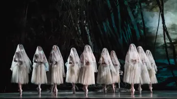 Zasłona do filmu "Royal Ballet & Opera 2025/26: Giselle" #538800
