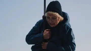 Zasłona do filmu "Nad przepaścią" #1582679