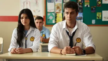 Zasłona do filmu "Aşkın Yüzü" #566444