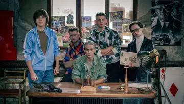Zasłona do filmu "High School Heist" #617264