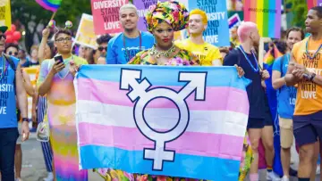 Zasłona do filmu "A Deeper Love: The Story of Miss Peppermint" #1183338