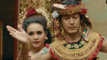 Zasłona do filmu "Paris in Bali" #1184896