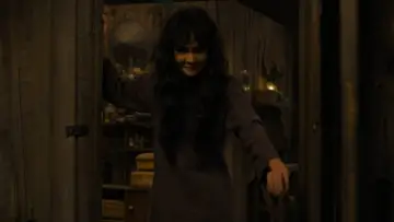 Zasłona do filmu "Suzzanna: Santet Dosa di Atas Dosa" #764561