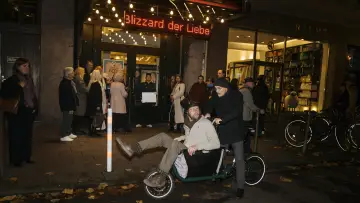 Zasłona do filmu "Ein Taxi für zwei" #1191022
