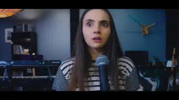 Zasłona do filmu "What Tomorrow Brings" #978748