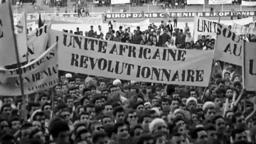 Zasłona do filmu "Alger, la Mecque des Révolutionnaires (1962-1974)" #970433