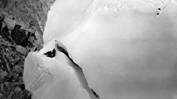 Zasłona do filmu "Les Naufragés Du Mont Blanc" #1629341