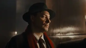 Zasłona do filmu "Отель «У погибшего альпиниста»" #1167577