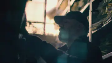 Zasłona do filmu "Przetrwać syryjskie więzienie" #1883147
