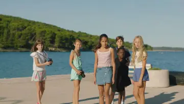 Zasłona do filmu "Bumbarovo ljeto" #871863