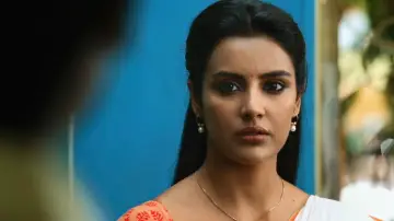 Zasłona do filmu "எதிர் நீச்சல்" #1148839