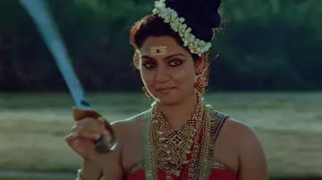 Zasłona do filmu "ഒരു വടക്കൻ വീരഗാഥ" #1163109