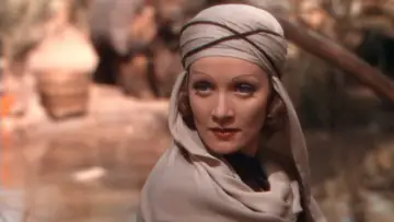 Zasłona do filmu "The Garden of Allah" #1842549