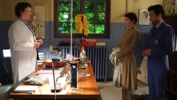 Zasłona do filmu "Dziewczyna z lilią" #300486