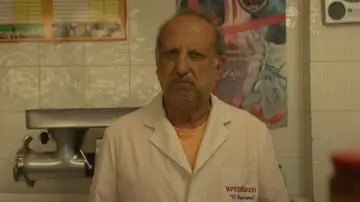 Zasłona do filmu "Η Μεγάλη Σφαγή των Β