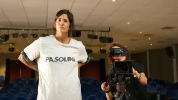 Zasłona do filmu "Η Μεγάλη Σφαγή των Β