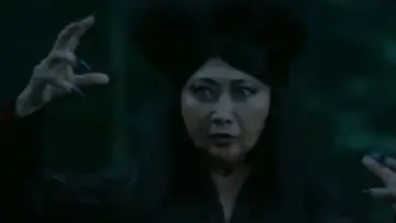 Zasłona do filmu "Kang Solah (From Kang Mak) x Nenek Gayung" #636103