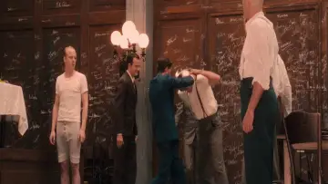 Zasłona do filmu "Soldaat van Oranje: De Musical" #1288645