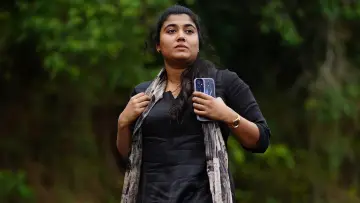 Zasłona do filmu "തുടക്കം" #1797621