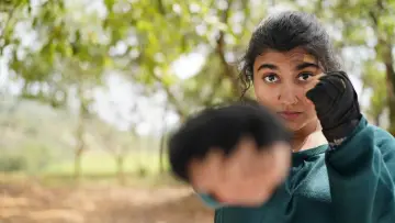 Zasłona do filmu "തുടക്കം" #1797623