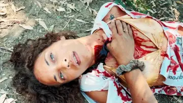 Zasłona do filmu "Feral Female" #1141062