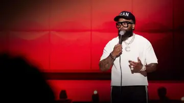 Zasłona do filmu "LOL Live with Chico Bean" #929411