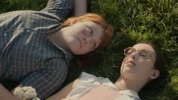 Zasłona do filmu "Mémoire de fille" #837828