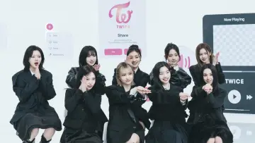 Zasłona do filmu "원 인 어 밀리언" #614439