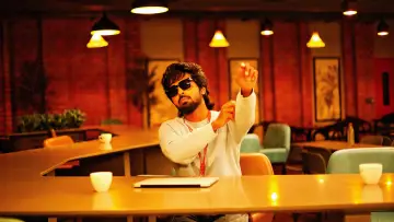 Zasłona do filmu "ஹேப்பி ராஜ்" #766537