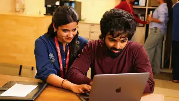 Zasłona do filmu "ஹேப்பி ராஜ்" #766540