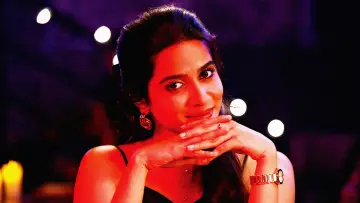 Zasłona do filmu "ஹேப்பி ராஜ்" #766548