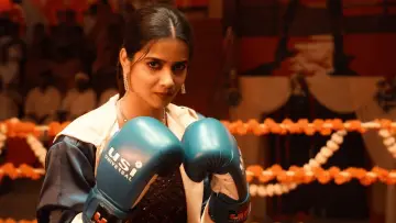Zasłona do filmu "ஹேப்பி ராஜ்" #766555
