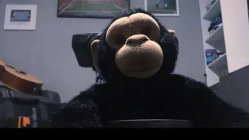 Zasłona do filmu "Ape" #790835