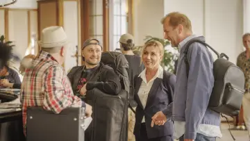 Zasłona do filmu "Šviháci" #1139894