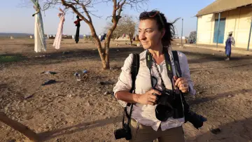 Zasłona do filmu "Miłość i wojna: W obiektywie Lynsey Addario" #1879870