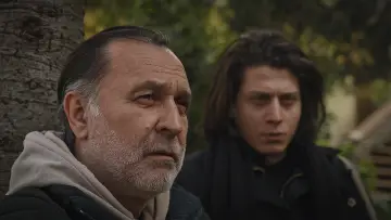 Zasłona do filmu "Kırağı Tutmuş Yaprak" #1192629