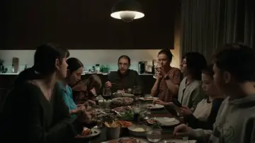 Zasłona do filmu "Skyrybos karo metu" #1902785