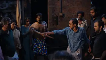 Zasłona do filmu "അവിഹിതം" #915026