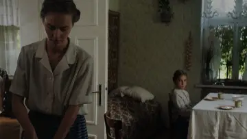 Zasłona do filmu "Poczekajmy jeszcze chwilę" #1636161