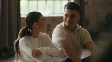 Zasłona do filmu "Friz & Wersow. Miłość w czasach online" #979793