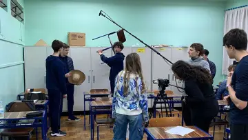 Zasłona do filmu "Como Não Arranjar um Namorado" #1151536
