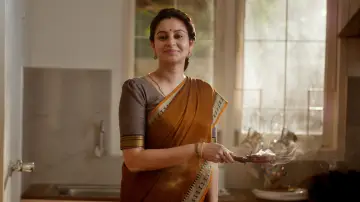Zasłona do filmu "கார்மேனி செல்வம்" #844146