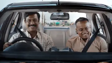 Zasłona do filmu "கார்மேனி செல்வம்" #844165