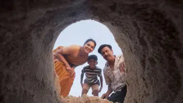 Zasłona do filmu "கார்மேனி செல்வம்" #844178
