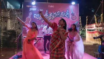 Zasłona do filmu "கார்மேனி செல்வம்" #844190