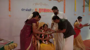 Zasłona do filmu "கார்மேனி செல்வம்" #844202