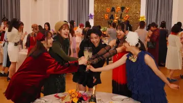 Zasłona do filmu "ガールズリミックス　ｉｎハロウィンパーティー" #854294